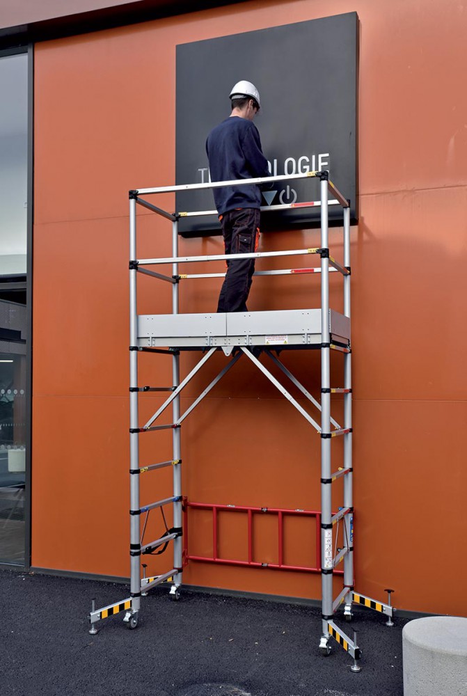 echafaudage telescopique
