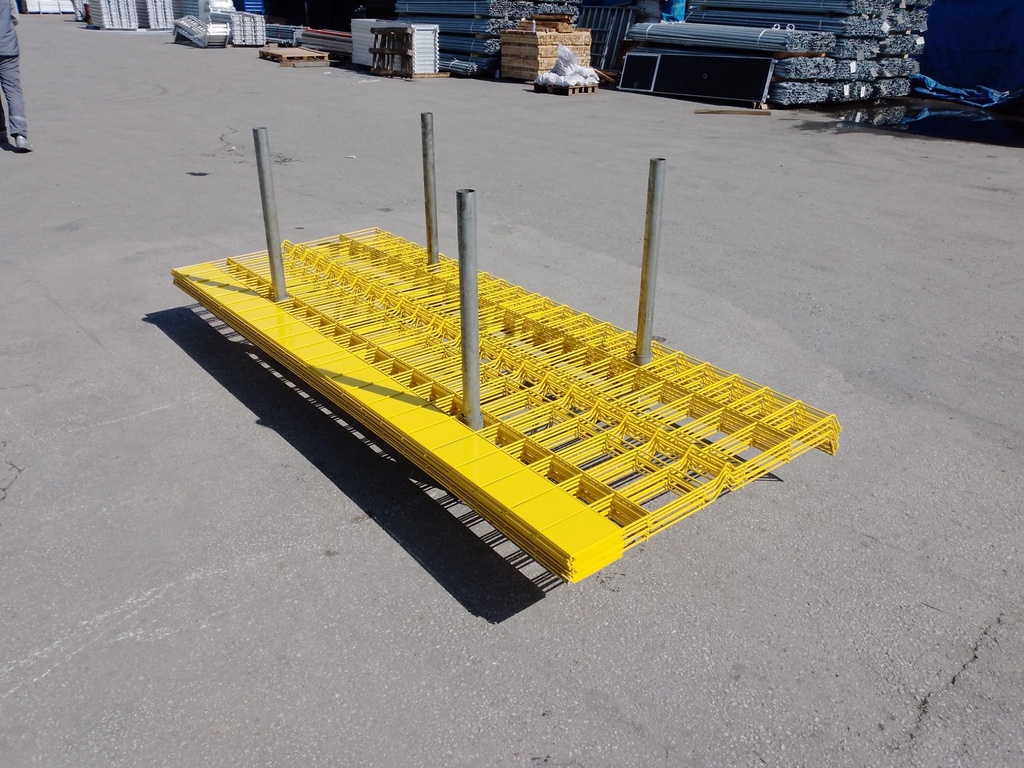 Rack de rangement garde-corps grillagés