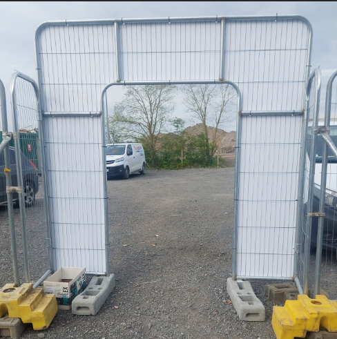 Kit - 2 panneaux latéraux + 1 panneau supérieur pour portique entrée chantier