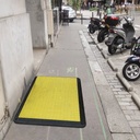 Pont piétons et véhicules légers avec bord caoutchouc