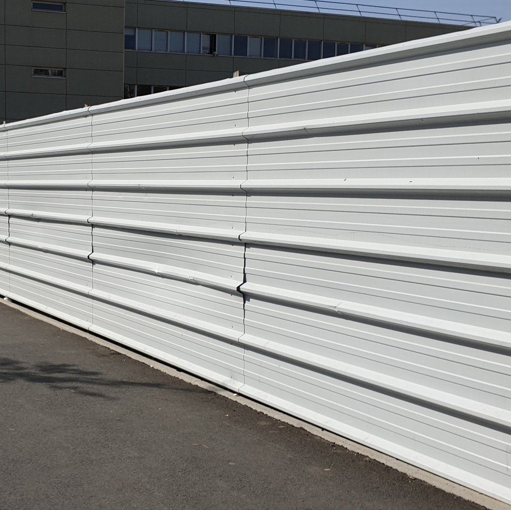 Tôle de bardage blanche