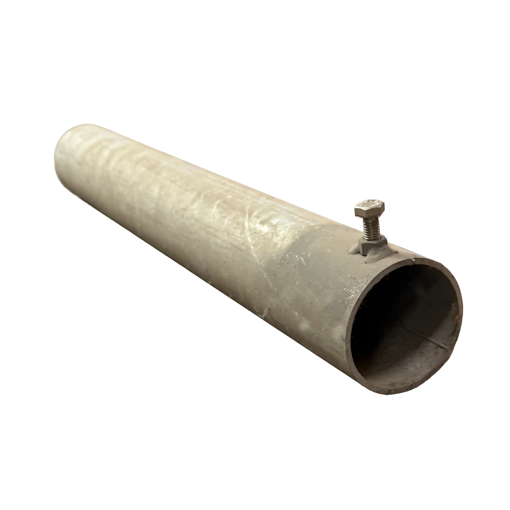 Fourreau en acier galvanisé Lg 500 mm avec vis de serrage pour mât