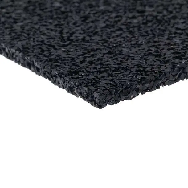 Tapis de protection en caoutchouc recyclé